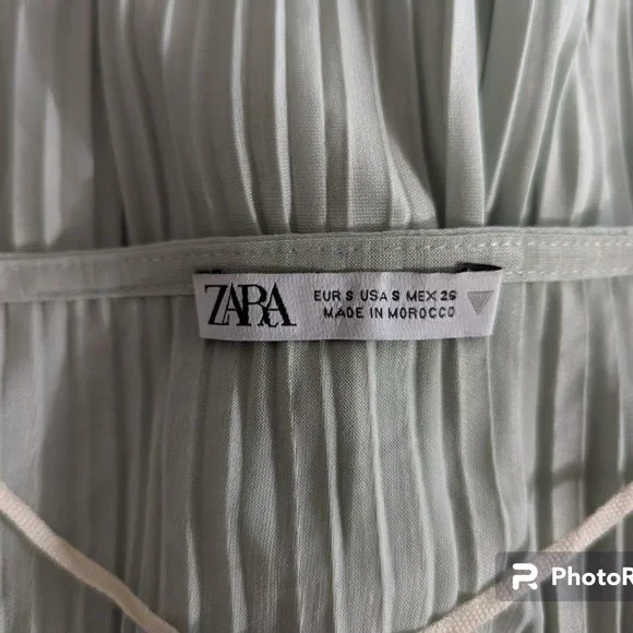 Women's Zara v-neck sleeveless mini dress, green, size S - Picture 3 of 4